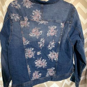 Eat. 1946 denim jacket with flower/rose detail